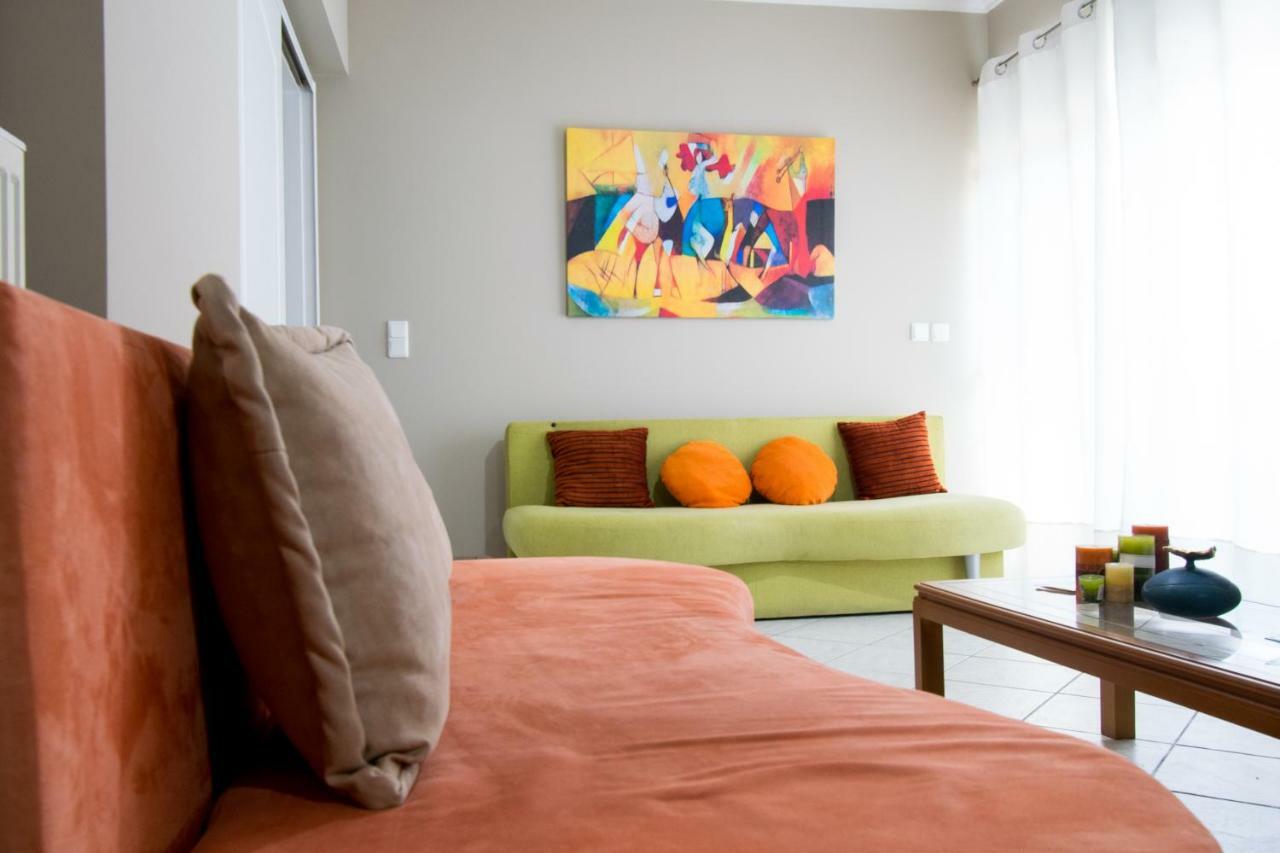 Betty'S Air+Port Sea Apartment Artemida  Exterior photo