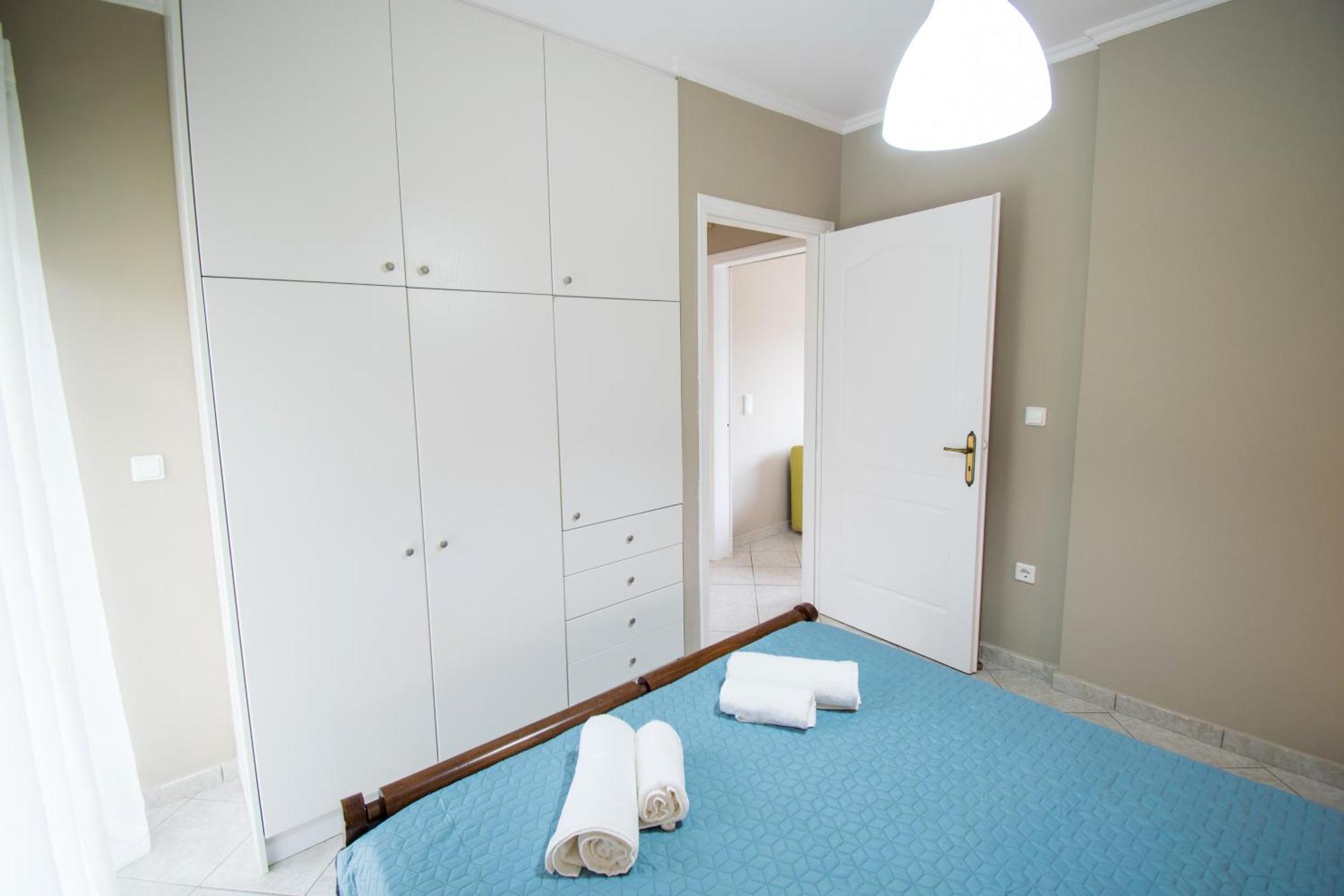 Betty'S Air+Port Sea Apartment Artemida  Exterior photo